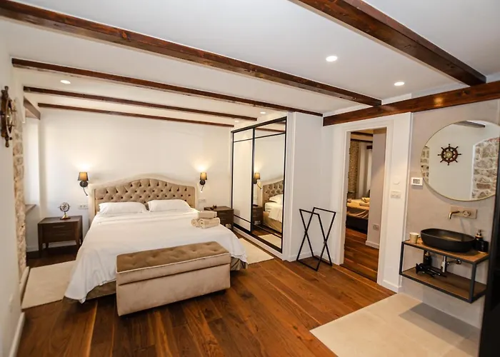 Anfora Deluxe Apartment